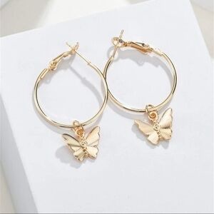 3/$30 💛 Butterfly Charm Earrings